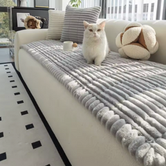 PawHaven – Flannel Quilted Sofa Pad